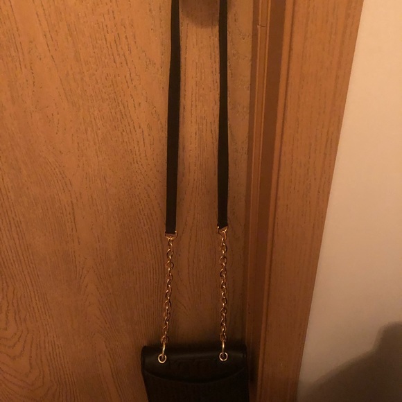 Tory Burch Alexa Crossbody - Picture 4 of 4